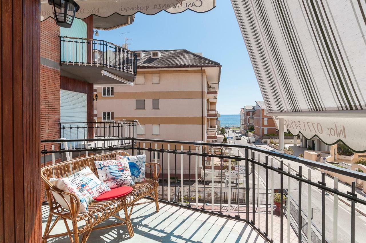 Apartament Casa Vacanza Flora Sperlonga Zewnętrze zdjęcie